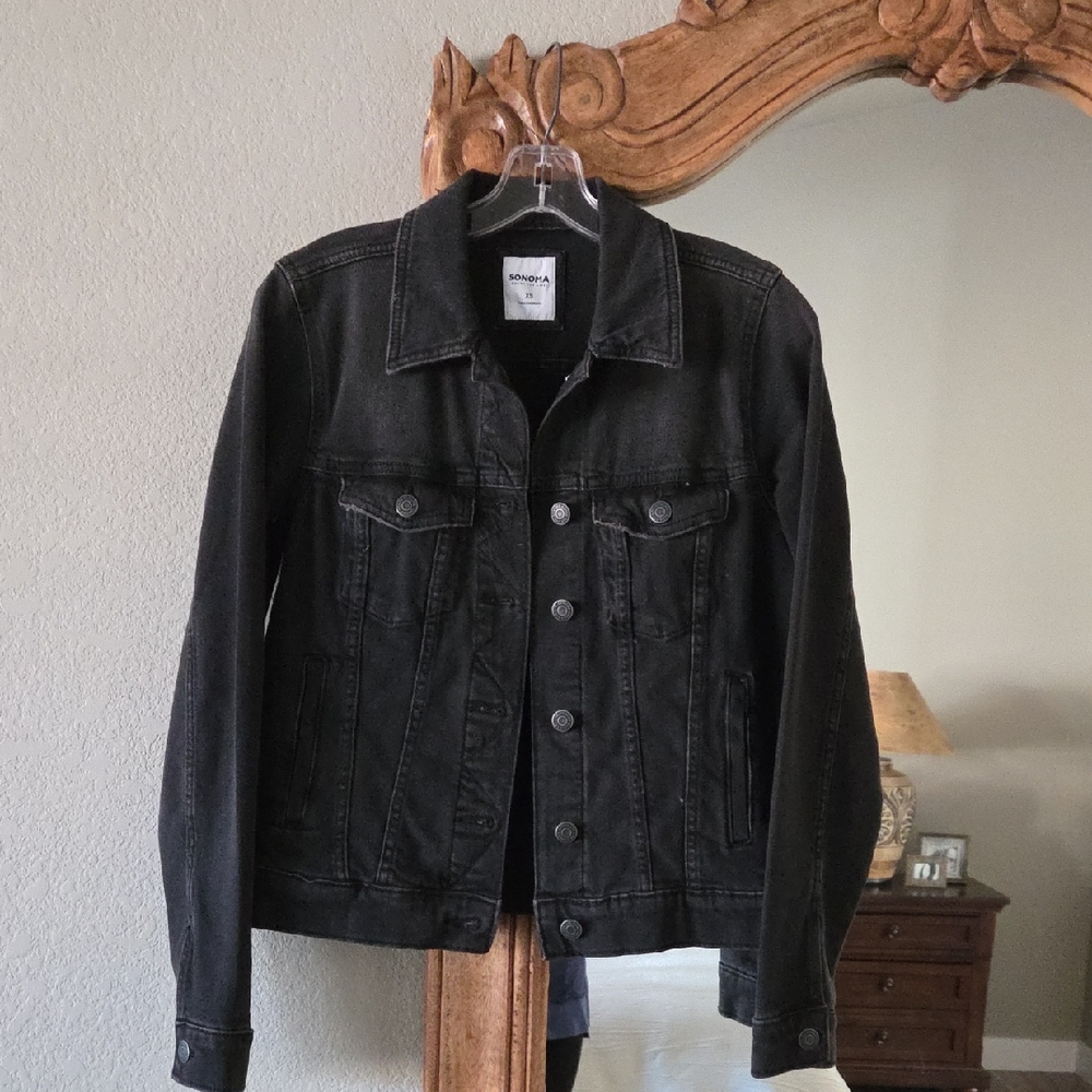 NEW Classic Black Denim Jacket - Picture 2 of 8